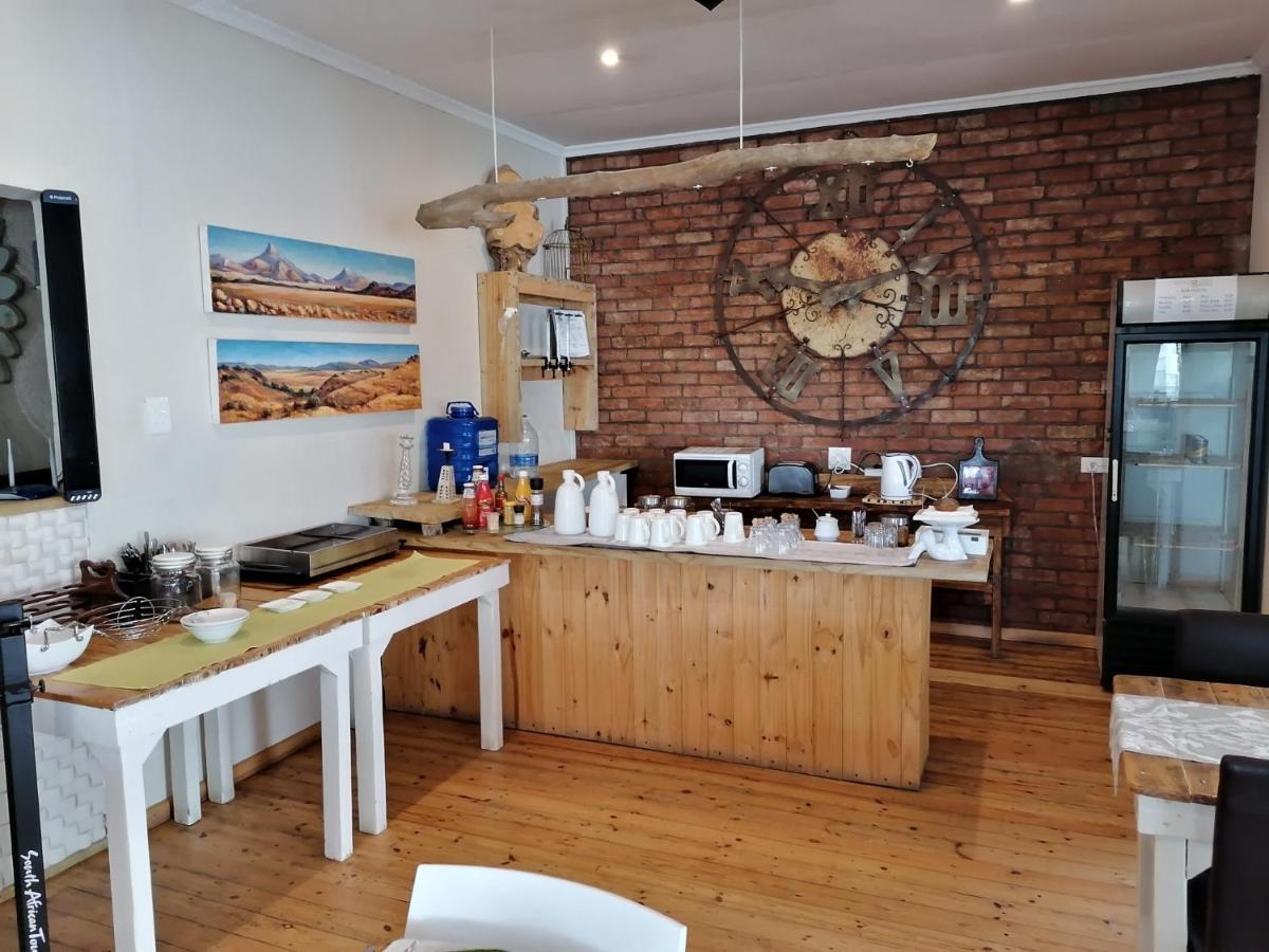 Mangolds Guest House Порт Елизабет Екстериор снимка