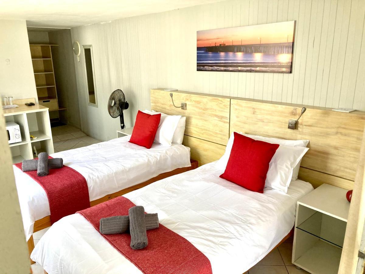 Mangolds Guest House Порт Елизабет Екстериор снимка